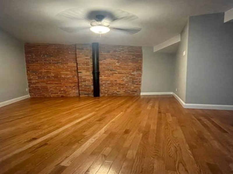 208 Huron Avenue - 301-3A, Port Huron, Michigan 48060, 2 Bedrooms Bedrooms, 0 ,2 BathroomsBathrooms,Apartment,Ballentine Lofts,208 Huron Avenue - 301-3A,0,3110