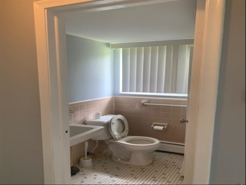 415 East Mill Street - 8, Capac, Michigan 48014, 2 Bedrooms Bedrooms, 0 ,1 BathroomBathrooms,Apartment,Capac Apartments,415 East Mill Street - 8,0,3111