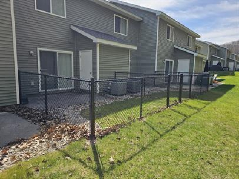 3899 Vale Drive, Traverse City, Michigan 49686, 2 Bedrooms Bedrooms, 0 ,1.5 BathroomsBathrooms,House,Holiday Village Townhomes,3899 Vale Drive,0,3112