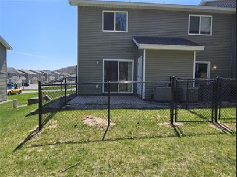 3900 Vale Drive, Traverse City, Michigan 49686, 2 Bedrooms Bedrooms, 0 ,1.5 BathroomsBathrooms,House,Holiday Village Townhomes,3900 Vale Drive,0,3128