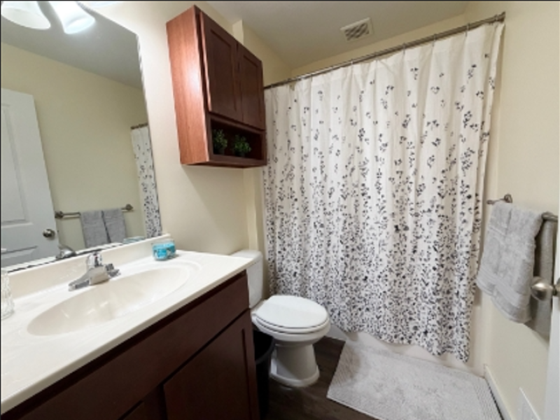 3900 Vale Drive, Traverse City, Michigan 49686, 2 Bedrooms Bedrooms, 0 ,1.5 BathroomsBathrooms,House,Holiday Village Townhomes,3900 Vale Drive,0,3128