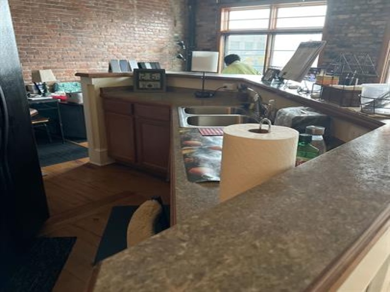 231 Huron Avenue #B, Port Huron, Michigan 48060, 1 Bedroom Bedrooms, 0 ,1 BathroomBathrooms,Apartment,Tecumseh Building,231 Huron Avenue #B,0,3143