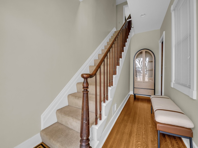 258 South Water Street - 2 (Upper), Marine City, Michigan 48039, 3 Bedroom Bedrooms, 0 ,1 BathroomBathrooms,House,256 South Water Street,258 South Water Street - 2 (Upper),0,3152