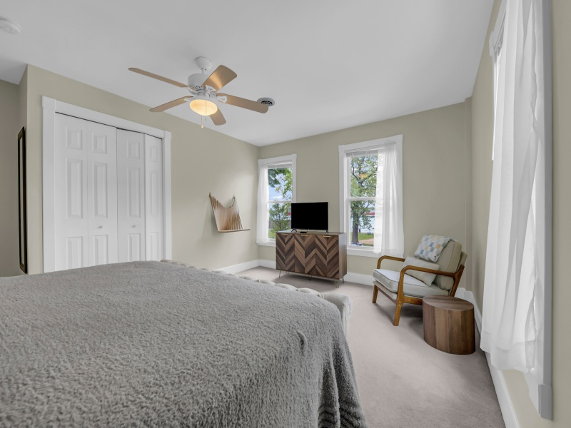 258 South Water Street - 2 (Upper), Marine City, Michigan 48039, 3 Bedroom Bedrooms, 0 ,1 BathroomBathrooms,House,256 South Water Street,258 South Water Street - 2 (Upper),0,3152