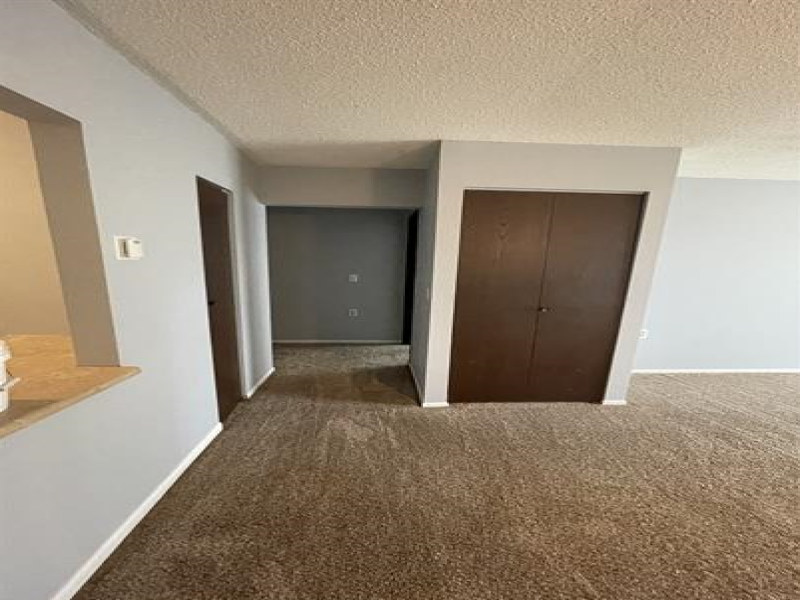 208 2nd Street #7, Yale, Michigan 48097, 1 Bedroom Bedrooms, 0 ,1 BathroomBathrooms,Apartment,Walnut Village of Yale,208 2nd Street #7,0,3163