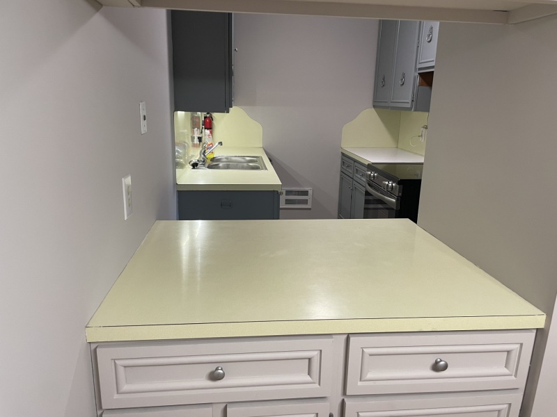 810 Holland Ave, Port Huron, Michigan, 2 Bedroom Bedrooms, 0 ,2 BathroomBathrooms,Apartment,810 Holland Ave ,0,3169