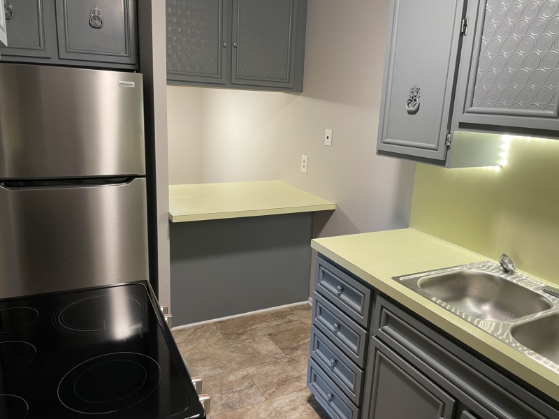 810 Holland Ave, Port Huron, Michigan, 2 Bedroom Bedrooms, 0 ,2 BathroomBathrooms,Apartment,810 Holland Ave ,0,3169