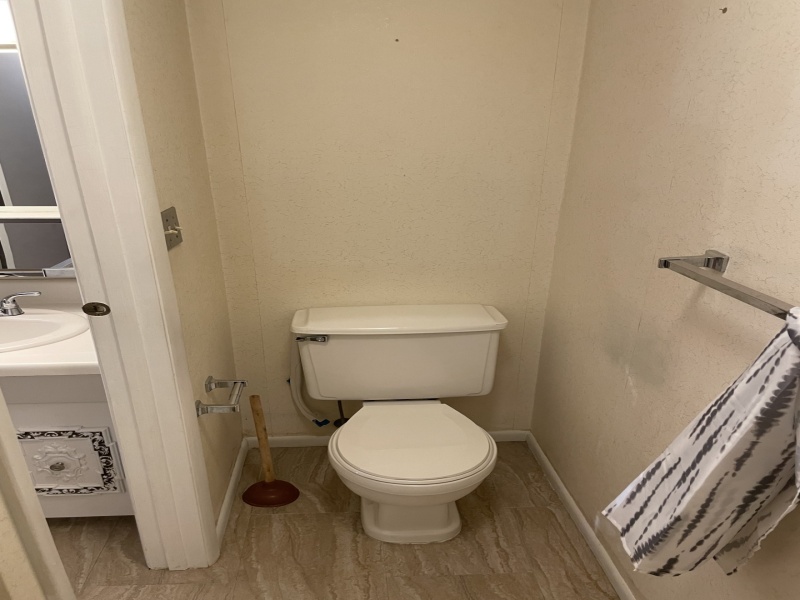810 Holland Ave, Port Huron, Michigan, 2 Bedroom Bedrooms, 0 ,2 BathroomBathrooms,Apartment,810 Holland Ave ,0,3169
