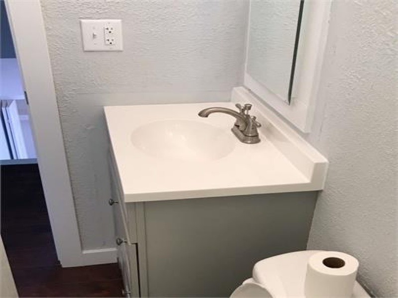 38448 Meadowdale St., Clinton Twp., Michigan 48038, 2 Bedroom Bedrooms, 0 ,1 BathroomBathrooms,Apartment,Meadowdale Townhomes,38448 Meadowdale St.,0,3172