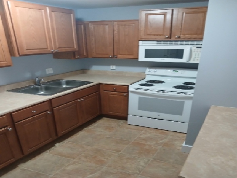 204 2nd Street #2, Yale, Michigan 48097, 1 Bedroom Bedrooms, 0 ,1 BathroomBathrooms,Apartment,Walnut Village of Yale ,204 2nd Street #2,0,3182