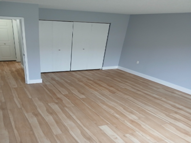 204 2nd Street #2, Yale, Michigan 48097, 1 Bedroom Bedrooms, 0 ,1 BathroomBathrooms,Apartment,Walnut Village of Yale ,204 2nd Street #2,0,3182