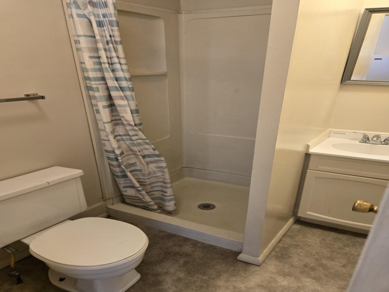 4549 Lakeshore, Fort Gratiot, Michigan 48059, 1 Bedroom Bedrooms, ,1 BathroomBathrooms,Apartment,4549 Lakeshore,1,1680