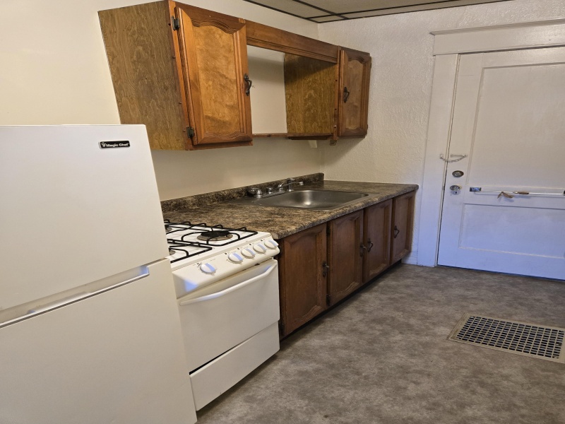 4549 Lakeshore, Fort Gratiot, Michigan 48059, 1 Bedroom Bedrooms, ,1 BathroomBathrooms,Apartment,4549 Lakeshore,1,1680
