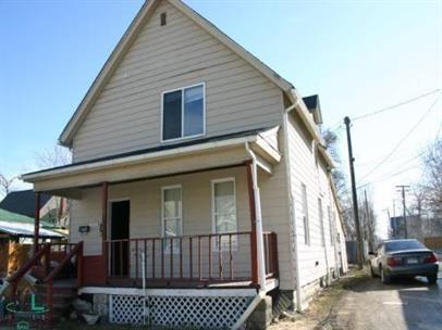 912 10th St, port huron, Michigan 48060, 2 Bedrooms Bedrooms, ,1 BathroomBathrooms,Apartment,912 10th St,1,1783